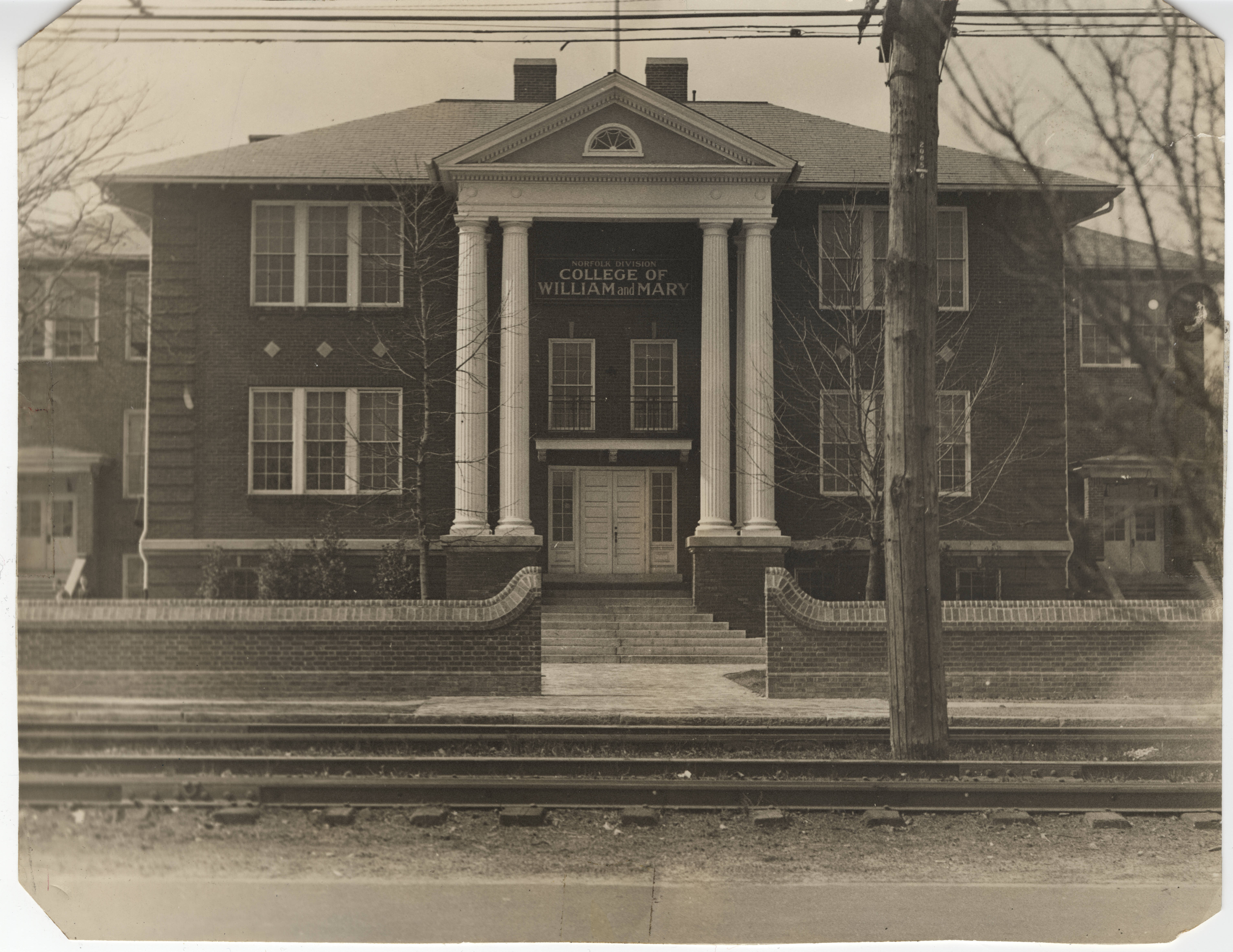 Old Larchmont School