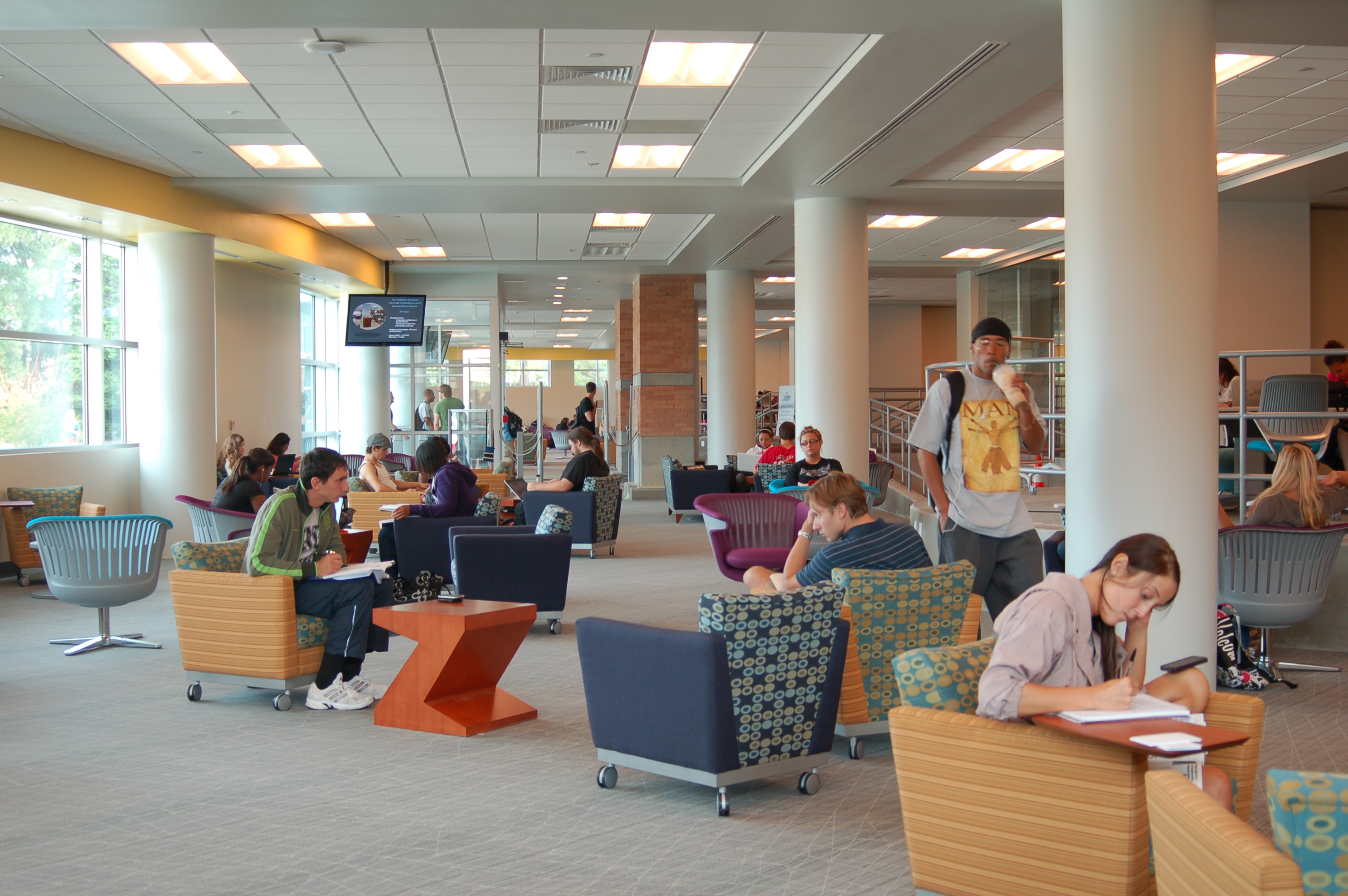 Soft seating in Learning Commons in Perry Library