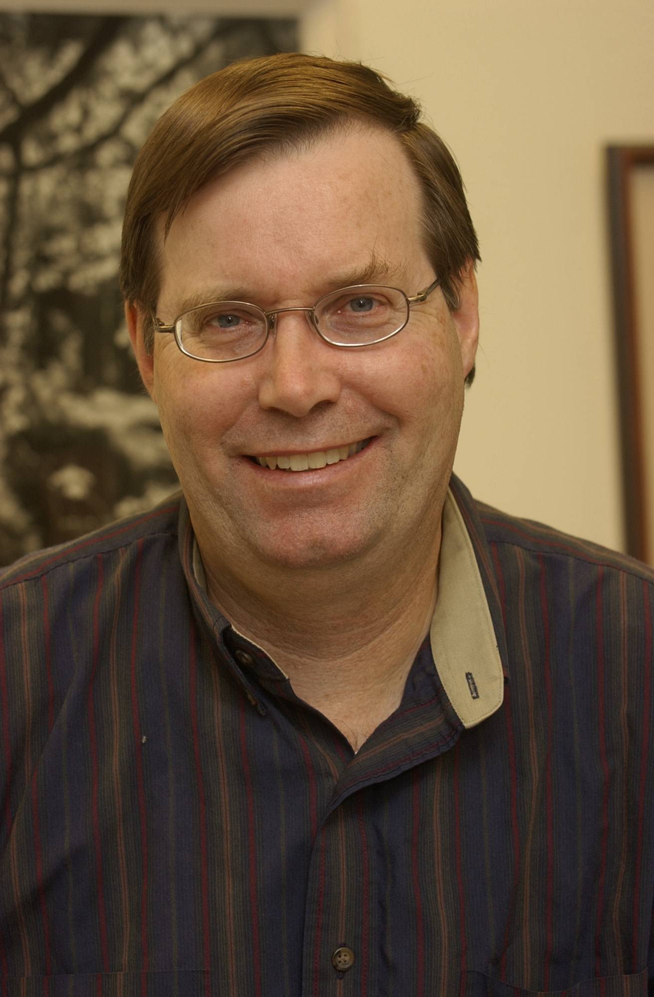 head and shoulders photo of ODU physicist Charles Hyde