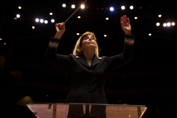 Photo of JoAnn Falletta, music director of the Virginia Symphony Orchestra