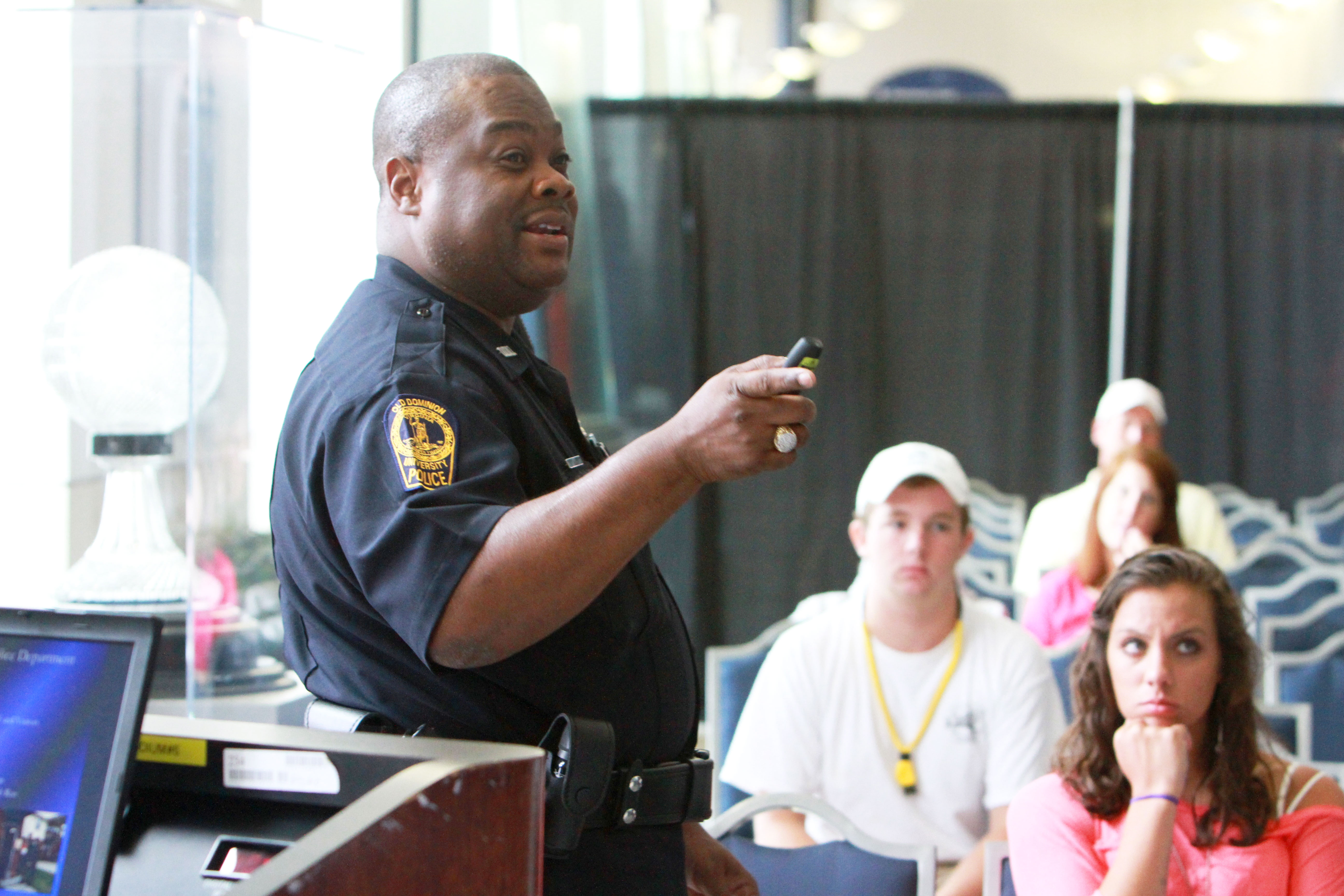 Officer presents wellness and safety at New Student Orientation.