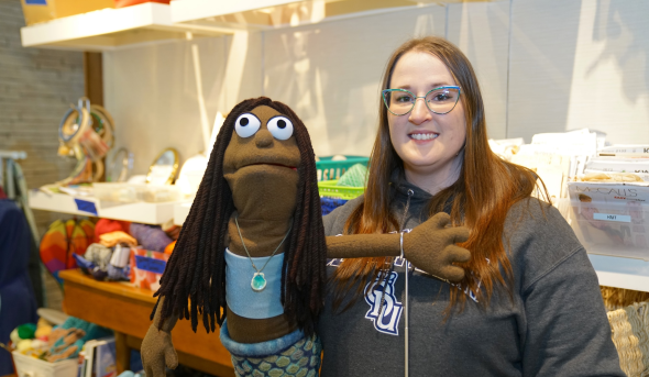 girl with puppet