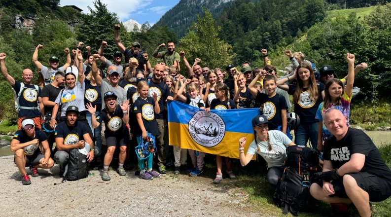 Group photo in the mountains