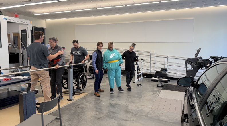 : DPT program students work with FAME participants Barry Pollara and Luv Greene in FAME class