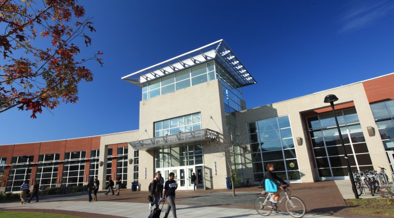 Picture of the ODU Student Recreation Center