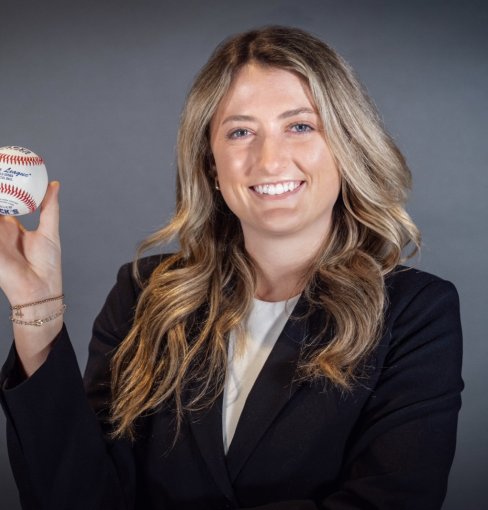 Moira Olexa holding baseball