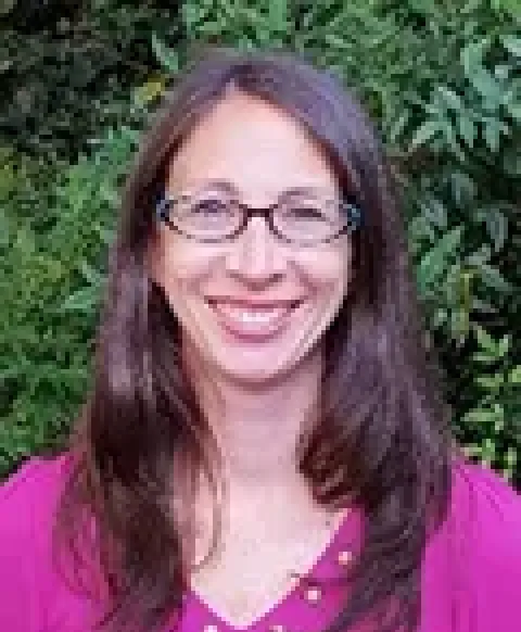 <p>PhD (Neuroscience)  2005 Georgetown University</p>