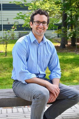 Dr. Raul Briceno