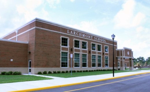 Larchmont Elementary School.jpg